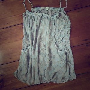 ANTHROPOLOGIE WOMANS TANK TOP